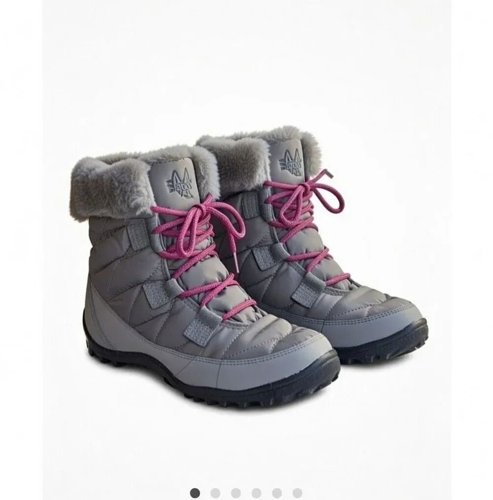 Columbia Waterproof Women's Snow Boots Size 4 Color Gray Condition Used